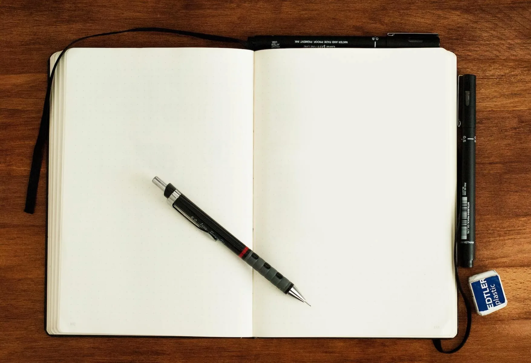 notebook and pen for nursing orientation