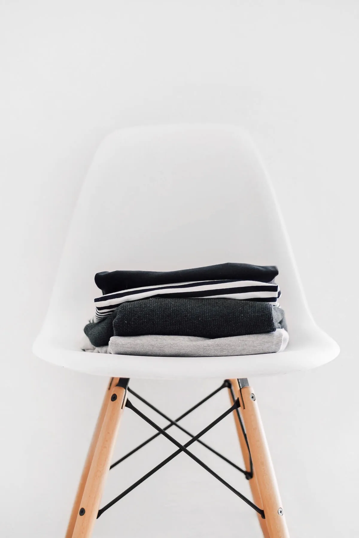 travel nurse minimalism